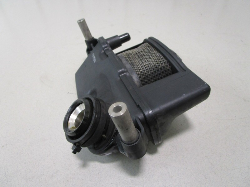 6D6-14440-00-00 Yamaha Outboard 75 HP 4 STK Air Silencer Assembly 2006