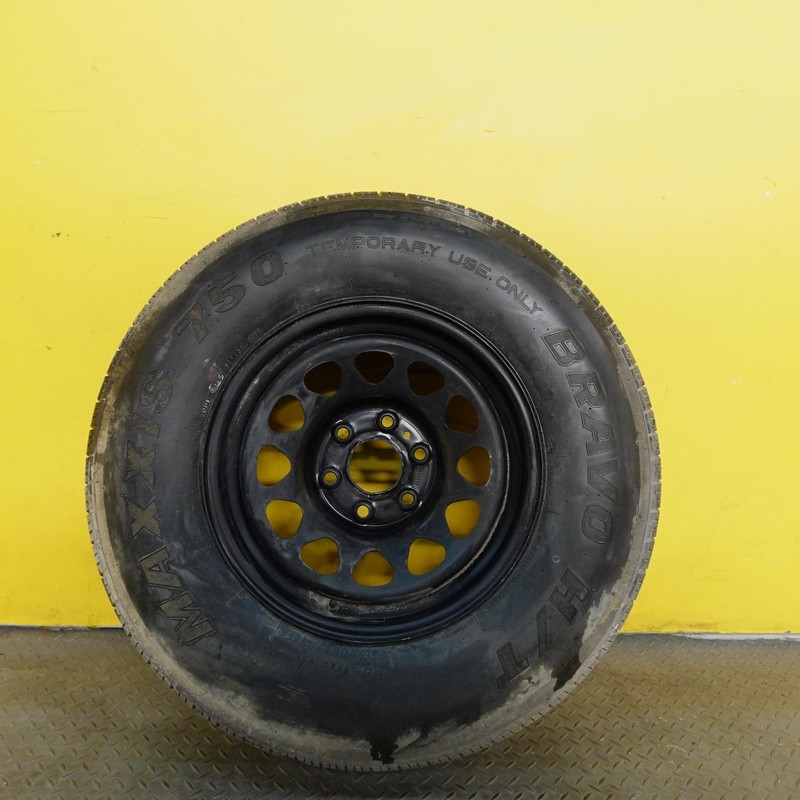 2019-2026 GMC SIERRA 1500 Spare Tire Maxxis Steel Wheel 255/80r17 115s Oem