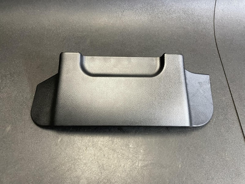 3rd Row Rear Left Seat Track Rail Cover 2018 Mercedes GLS 550 1669380373 17 19