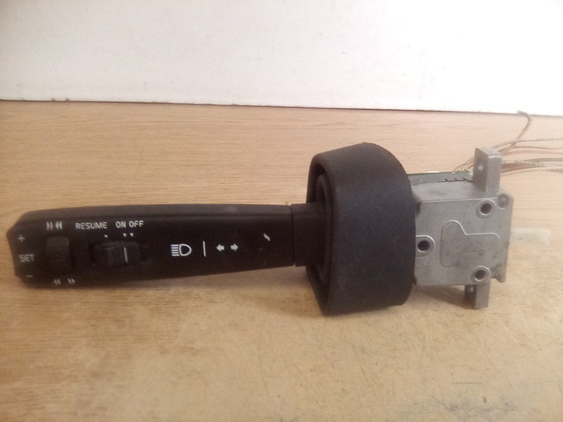 Volvo VNL 21670858 Turn Signal Switch
