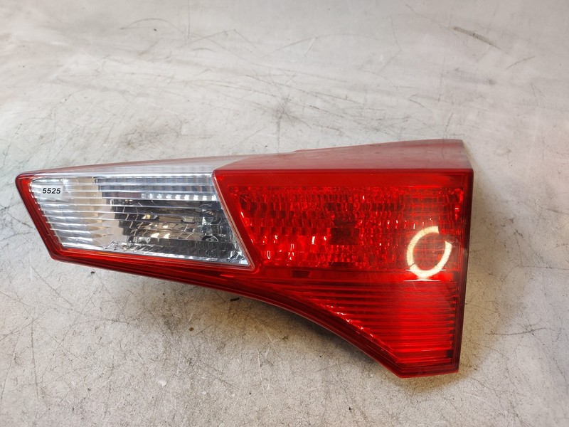2013 2014 2015 TOYOTA RAV4 RAV-4 PASSENGER RH inner TAIL LIGHT OEM 81580-0R010