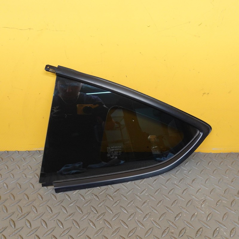 2022-2025 SUBARU BRZ REAR LEFT DRIVER SIDE QUARTER WINDOW GLASS OEM 65209CC010