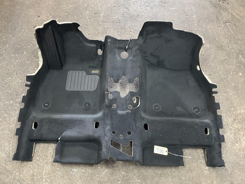 Front Floor Covering Carpet 2018 BMW X1 51477451440 2016 2017 2019 2020 - 2022