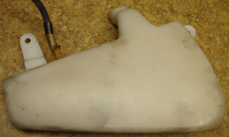 1995 Yamaha FZR600 FZR 600 R FZR600R Coolant Reservoir Tank Cap Lid Bottle 95