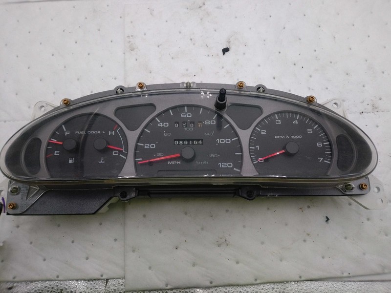 2003 Mercury Sable Speedometer Gauge OEM Silver 86K Miles NJ25-26100-663727
