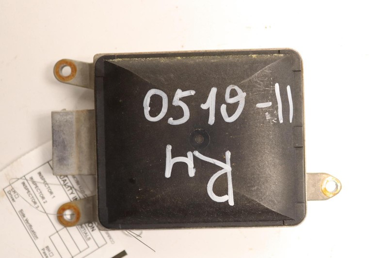 2011-2015 BMW 750LI F01 F02 REAR RIGHT SIDE RADAR BLIND SPOT SENSOR MODULE OEM