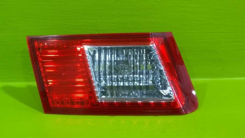 09 10 TSX DRIVER LEFT LID TAILLIGHT LAMP OEM 3628-50