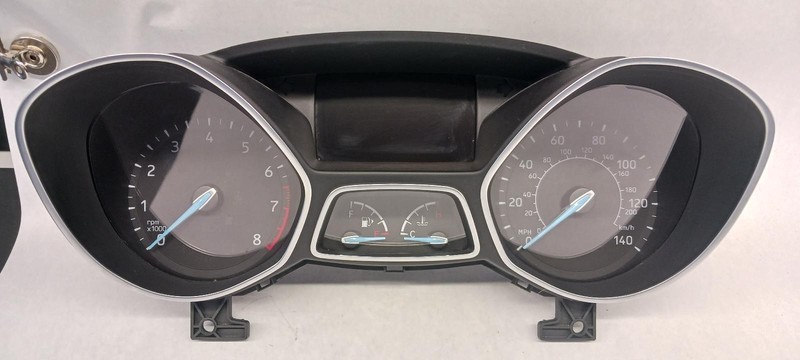 17-'18 FORD FOCUS Speedometer cluster 81k miles OEM 1 Year Warranty!