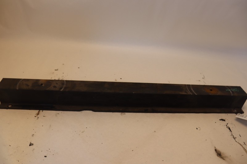 2006-15 PETERBILT 386 SUSPENSION BEAM AIR SPRING SUPPORT 44" BY 5" C07-6008 OEM