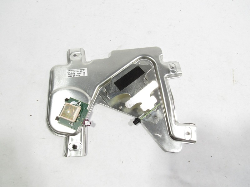 13-19 Mercedes SL550 R231 2013 Trunk Lid Navigation Antenna GPS ;