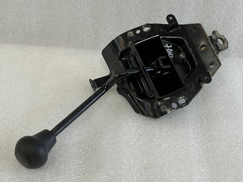 1991 1992 1993 1994 1995 CHEVROLET PICKUP 3500 2500 1500 TRANSFER CASE SHIFTER