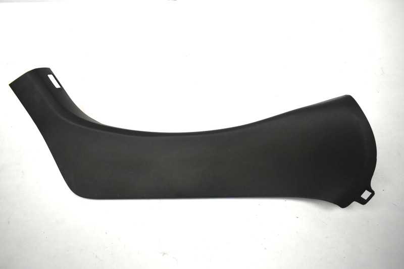 2005-13 CORVETTE C6 FRONT RH PASSENGER SIDE LOWER PILLAR TRIM PANEL OEM 15259173