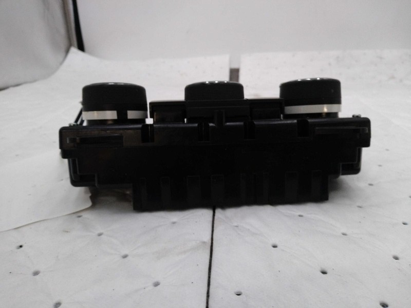 2011 GMC Acadia A/C Selector Switch OEM Blue 461091, 129k Miles, Warranty