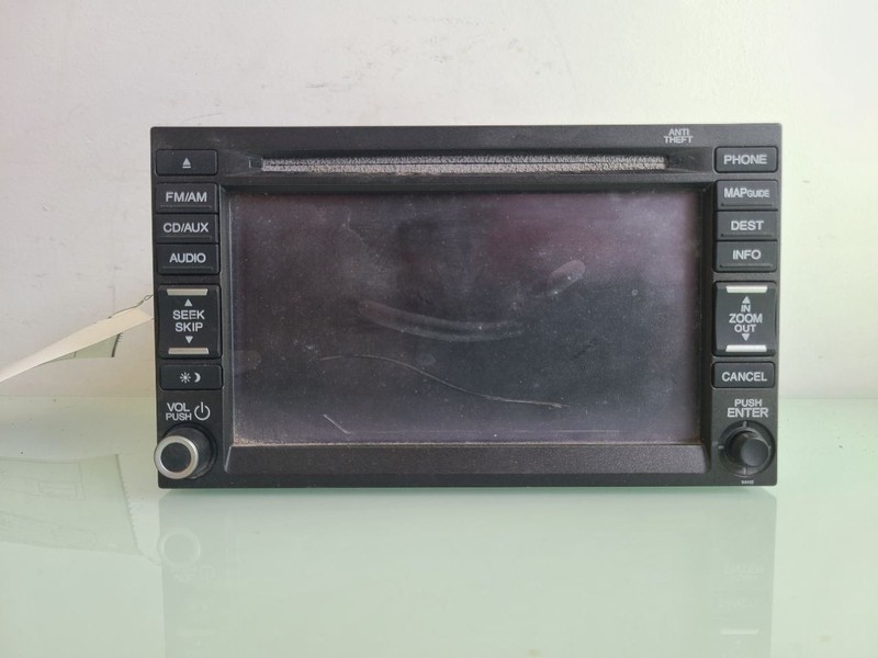 Info-GPS-TV Screen With Navigation US Market Fits 13 FIT 546106