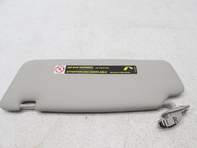 08-17 AUDI 8T A5 S5 RS5 COUPE RIGHT PASSENGER WINDSHIELD SUN VISOR OEM 092623