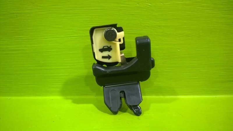 00 01 02 03 04 05 06 SENTRA TRUNK LOCK LATCH OEM 3610-11