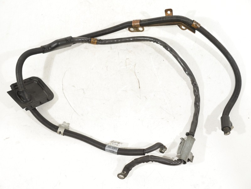 2012-2015 Mercedes C250 W204 1.8L Battery Starter Alternator Cable Wire OEM