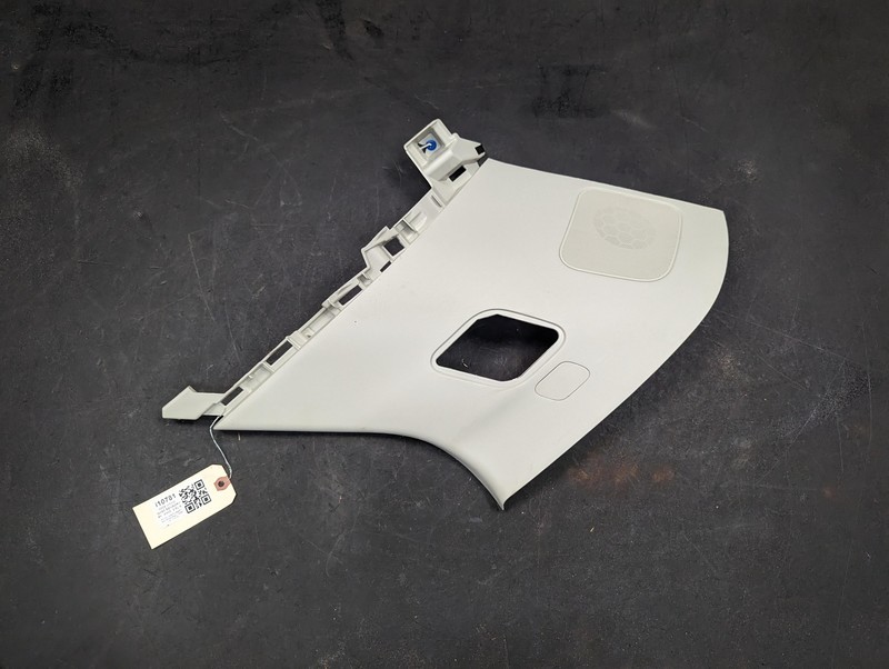 Rear Right D Pilar Upper Trim Panel 2023 Infiniti QX60 76936-6SA0A 2022