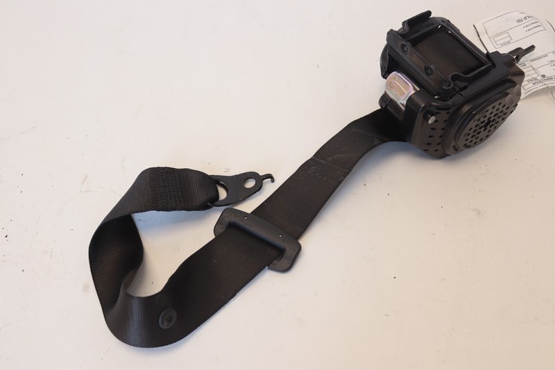 2017-2023 BMW 540I G30 REAR RIGHT SIDE SEAT BELT OEM