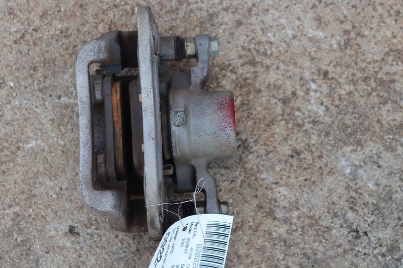2016-2020 KIA SORENTO 2.4L REAR RIGHT PASSENGER SIDE BRAKE CALIPER OEM