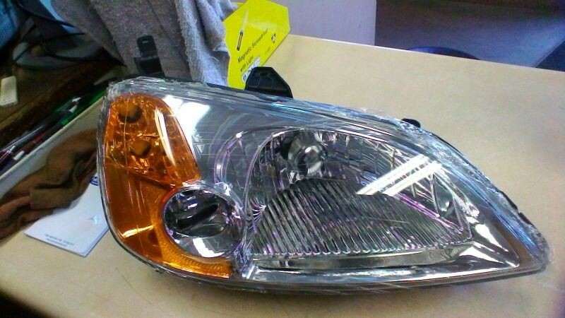 Passenger Right Headlight Sedan Fits 01-03 CIVIC 103824