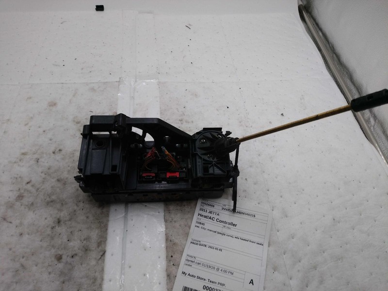 2011 Volkswagen Jetta A/C Selector Switch OEM Grey 465544 Used 188K Miles
