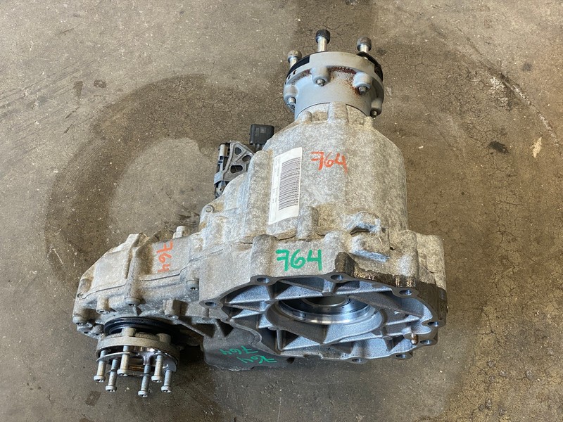 2017-2019 ALFA ROMEO GIULIA AWD TRANSFER CASE OEM LOT764