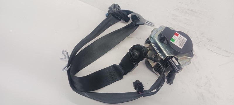 14-'18 FORD TRANSIT CONNECTRight Passenger Front Seat Belt Retractor OEM Black