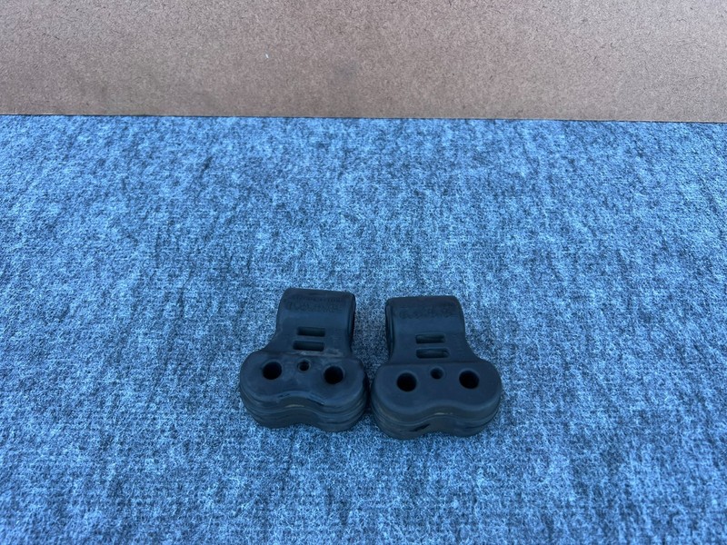 GENESIS GV70 2022-2026 OEM MUFFLER EXHAUST HANGER BUSHING 28780-T1100 (PAIR)