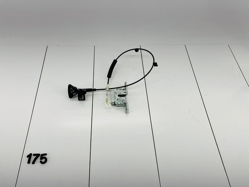 2016-21 HONDA CIVIC SEDAN REAR SEAT RIGHT PASSENGER SIDE RELEASE LOCK LATCH OEM