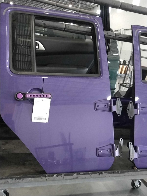 2017 Jeep Wrangler Purple Right Rear Door 347228 - 31,000 Miles Used Part