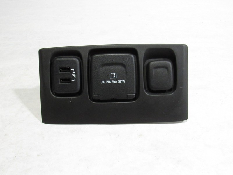 16-20 Cadillac CT6 2017 Rear Center Console Power Outlet Switch Button Panel ;:O