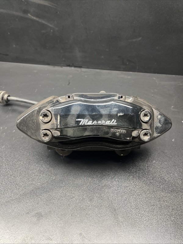 2004-2009 Maserati Quattroporte Front LEFT BREMBO Brake Caliper And Bracket