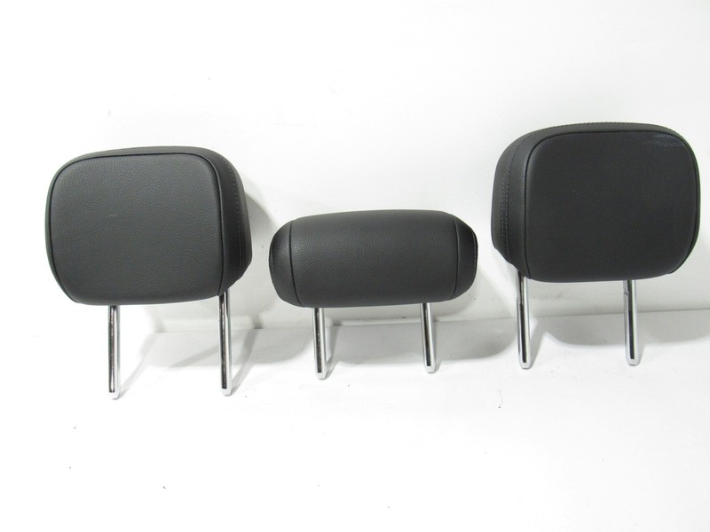 Porsche Macan 2019 Rear Left Right Center Seat Headrest Set 3 PCS 19-24 |:Y