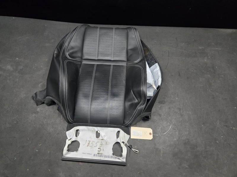 Front Left Seat Upper Cushion Cover 2018 Range Rover Velar 2019 - 2022 X