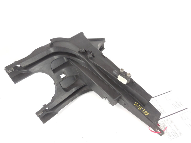 2007 07 BMW X5 Headlight Fender Mounting Bracket Passenger Right RH OEM