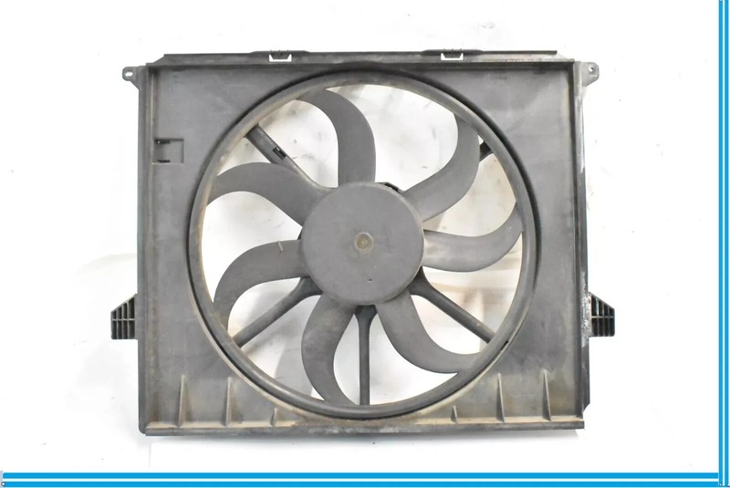 06-13 Mercedes W251 R500 ML500 Engine Cooling Fan Motor Assembly 1645000193 OEM
