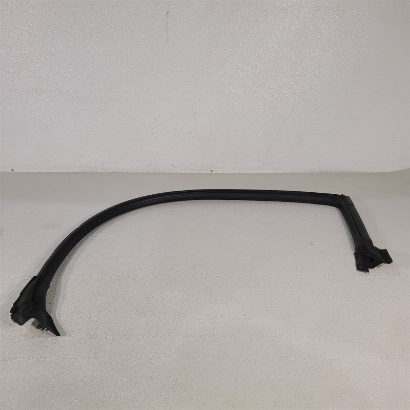 99-04 Ford Mustang Gt Door Weatherstip Seal Weather Strip Lh Aa7307