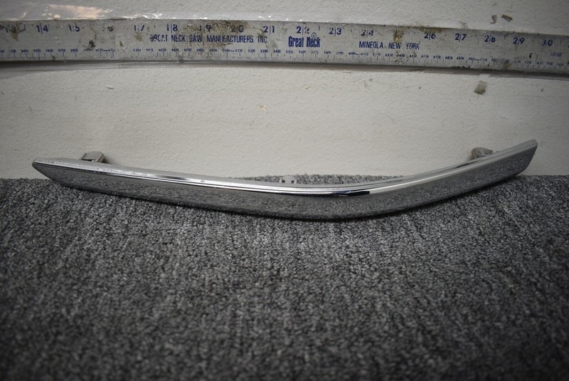 2013-2019 TOYOTA 4RUNNER FRONT BUMPER MOLDING FACTORY OEM