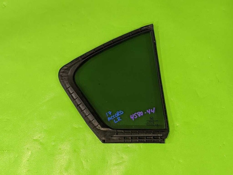 13-17 ACCORD DRIVER LEFT REAR VENT GLASS OEM 4580-44