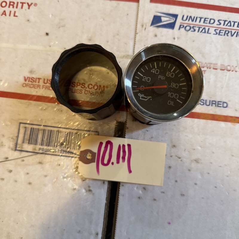 Kenworth T800 OIL PRESSURE Gauge| P/N Q43-1111-104