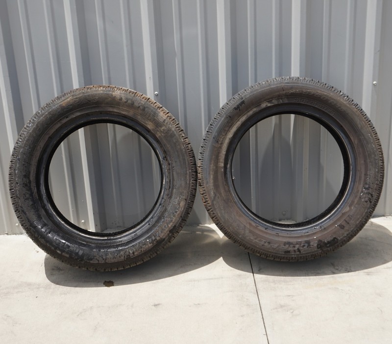 2 Used 235/60 R18 Pirelli Scorpion AS Plus 3 103H 10/32