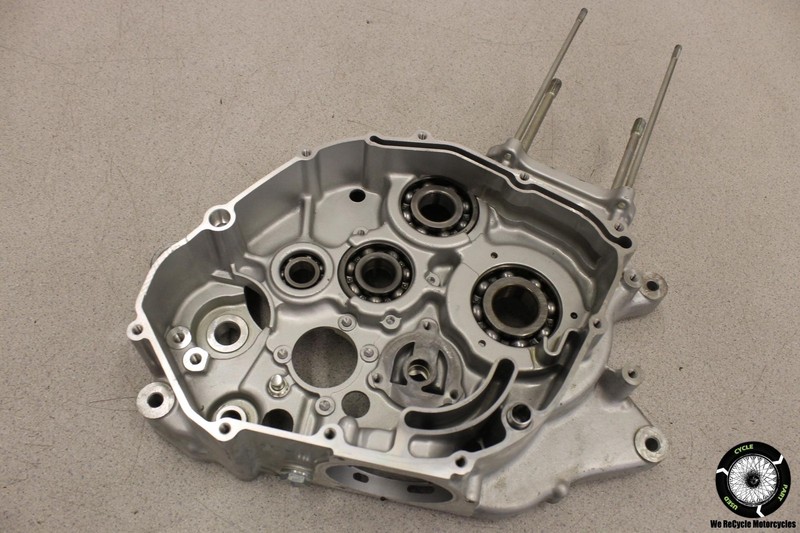 2016 Suzuki Tu250x Left Engine Motor Crankcase Crank Cases Block TU 250 16