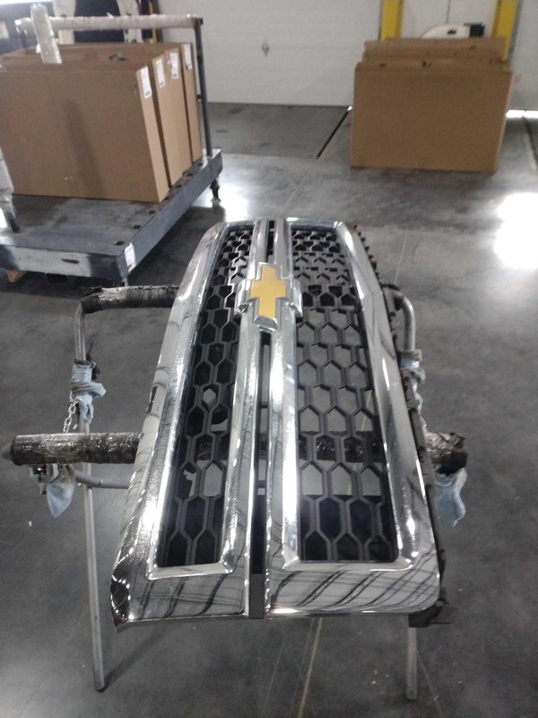 2014-2015 Chevrolet Silverado 1500 Pickup Grille Grey OEM Good Condition