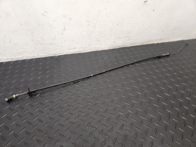 99-04 Chevrolet Tracker 4 Cylinder Accelerator Cable OEM 30020677