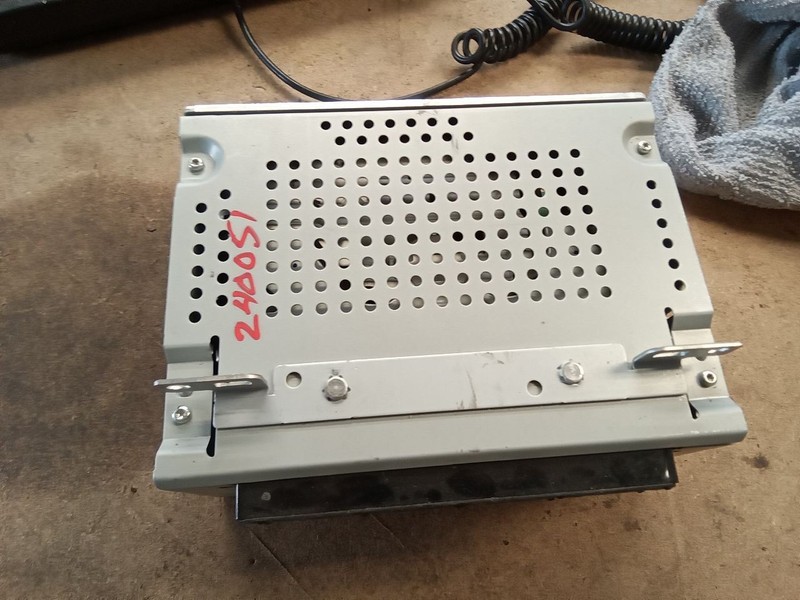 Audio Equipment Radio Receiver AM-FM-CD-MP3 Single Disc Fits 16-18 FOCUS 492026