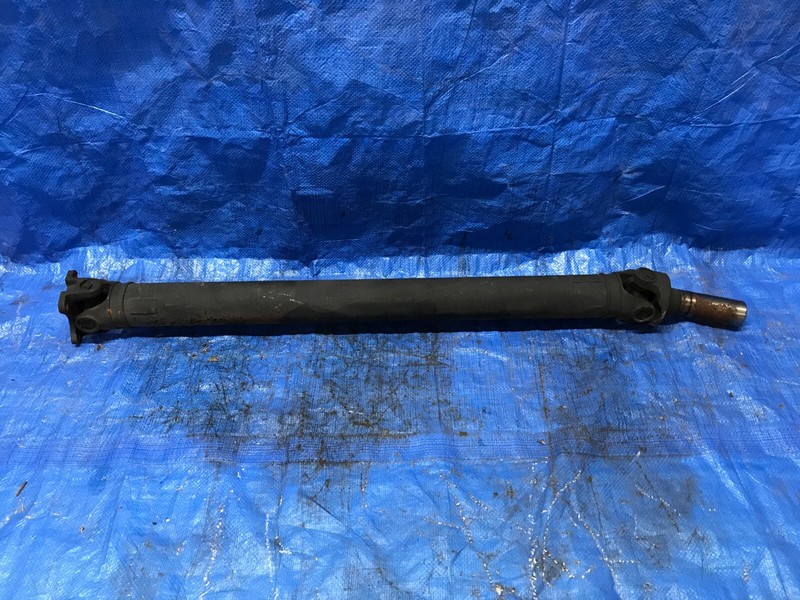 03-06 FORD EXPEDITION REAR DRIVE SHAFT OEM