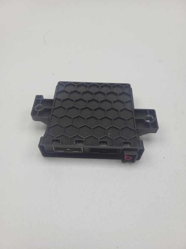 23 Jeep Grand Cherokee L Keyless Entry Receiver Control Module OEM 68582683AD