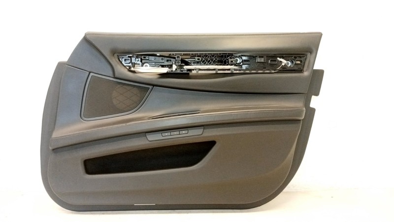 09-15 BMW F01 F02 750i 750Li 740Li INTERIOR DOOR PANEL RIGHT FRONT OEM 071625