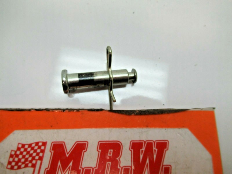 CLUTCH PEDAL PIN TO CLUTCH MASTER CYLINDER MANUAL TRANSMISSION 08-15 SCION XB xB